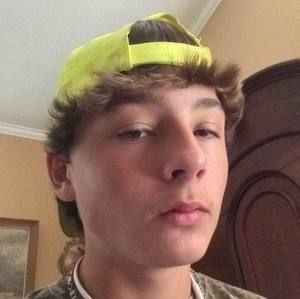 Meet your Posher, Ethan